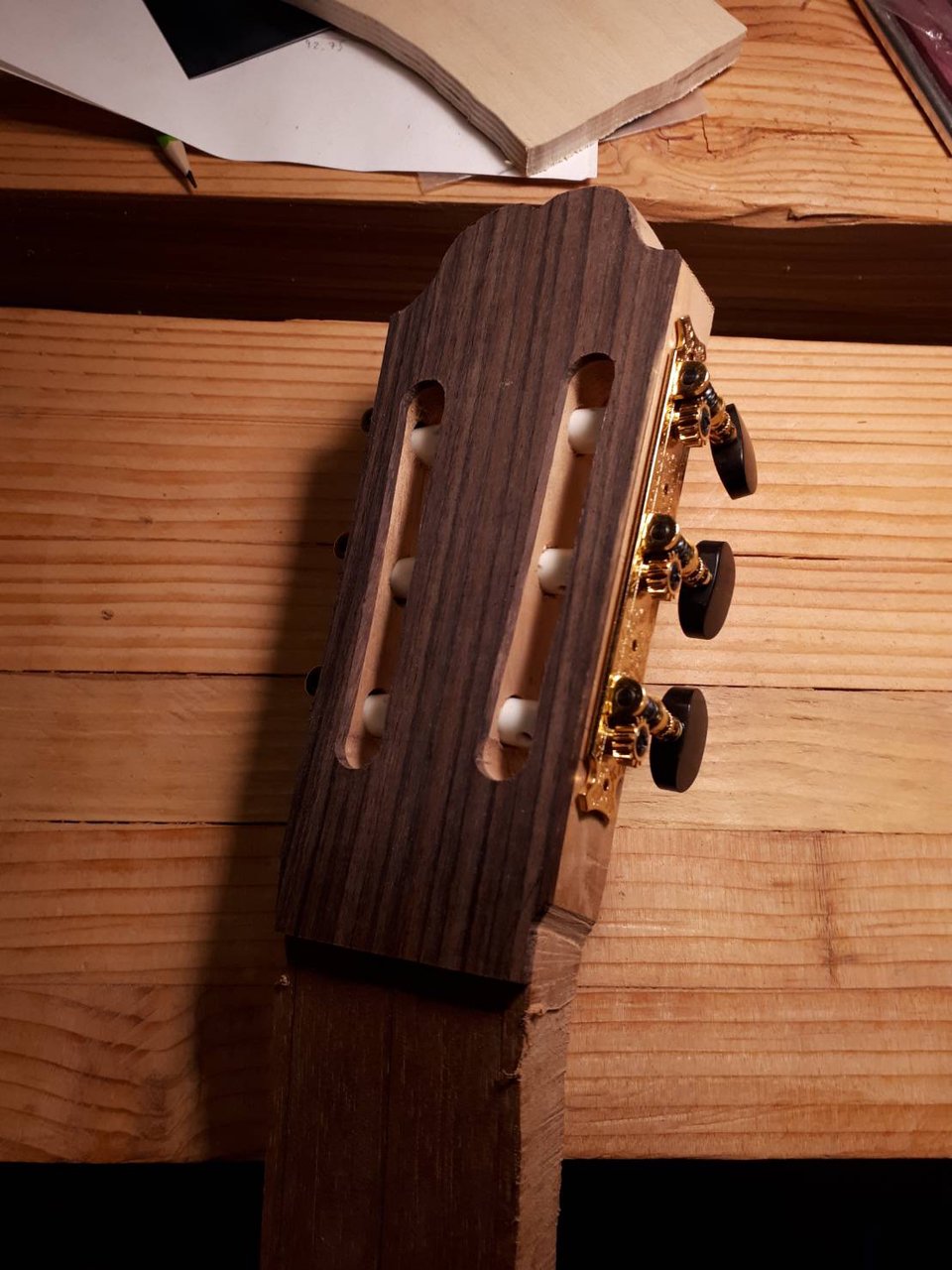 Headstock