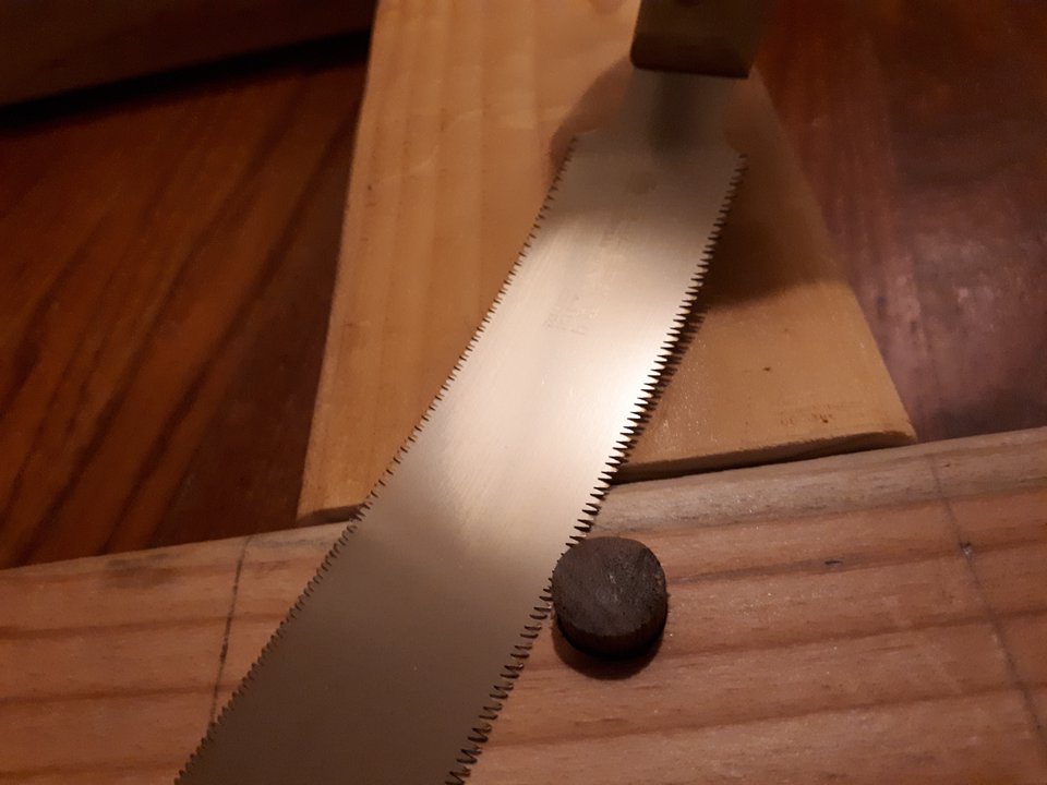 Flush cut saw