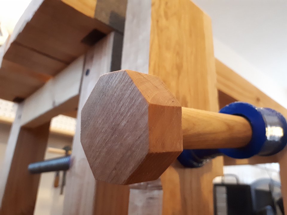 Vise handle
